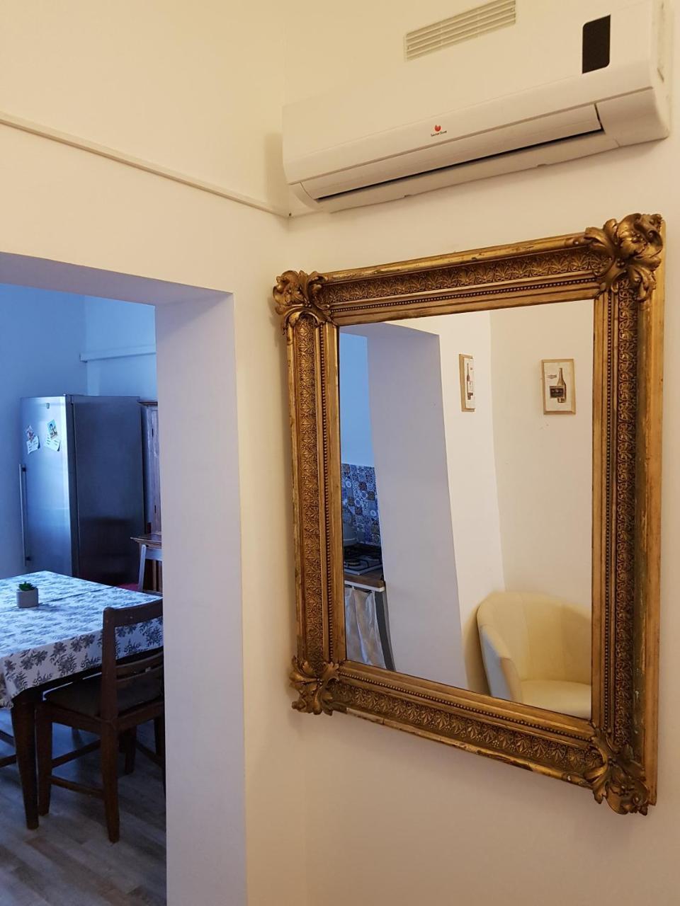 Varkeruelet Apartman Шопрон Экстерьер фото